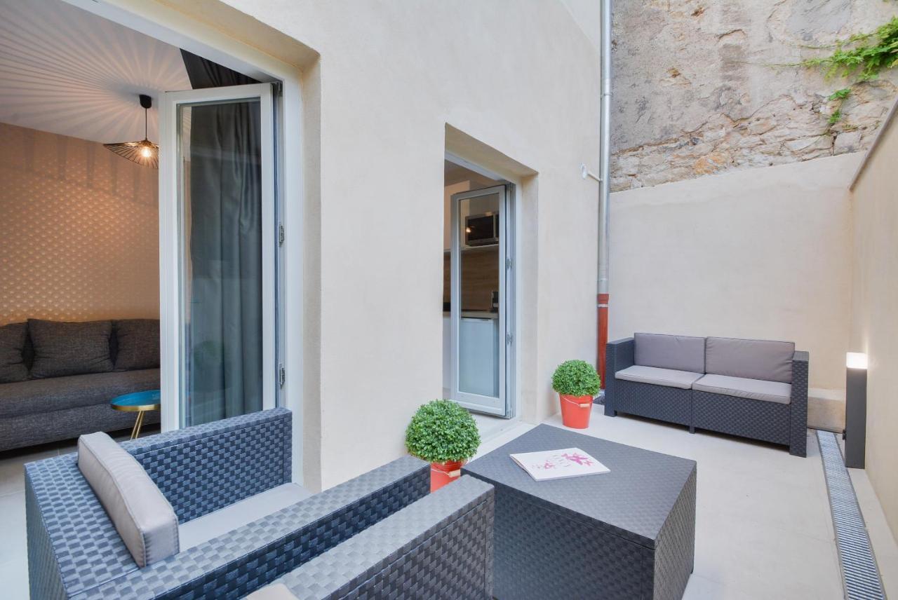 Craffe Terrasse ! Apartment Nancy Ngoại thất bức ảnh